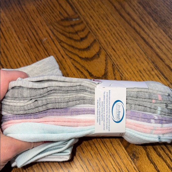 Reebok Pro Series Women's 10 PACK Multicolor Low Cut Socks - Picture 3 of 5